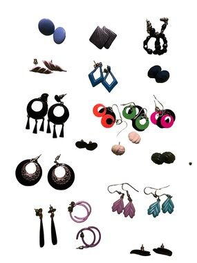 Lot of vintage earrings for all occasions 20 total different makers